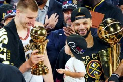 伊森·汤普森合同到期：湖人、勇士、凯尔特人争抢加盟